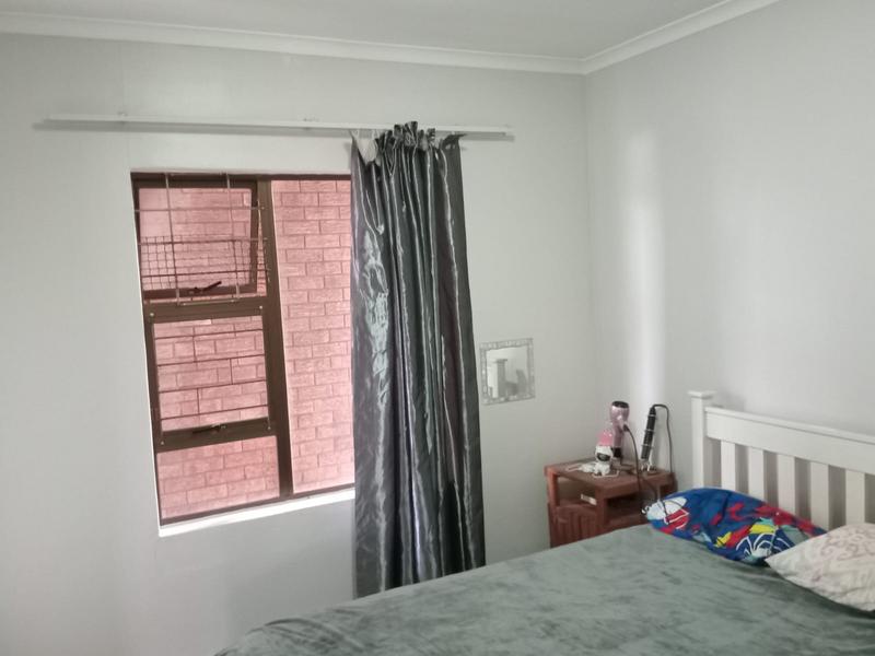 2 Bedroom Property for Sale in Sonstraal Heights Western Cape